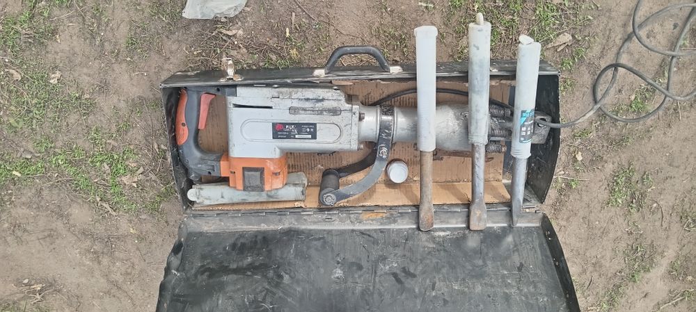 Продам отбойный молоток + генератор