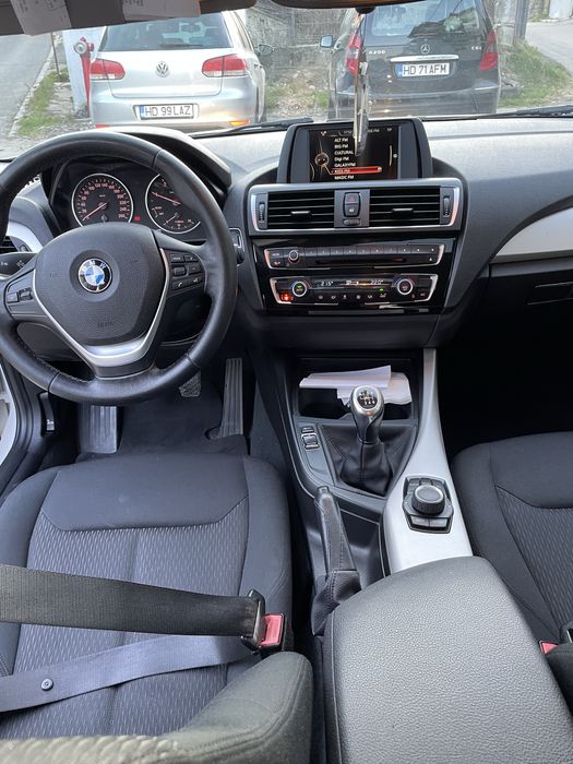 Bmw seria 1 alb perlat 2016