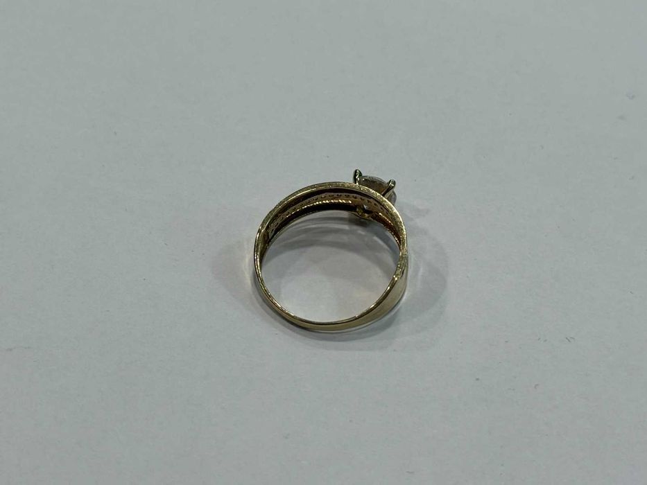 Златен дамски пръстен 14К – 2,06г