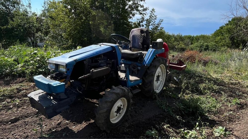 Продам мини трактор 18 л