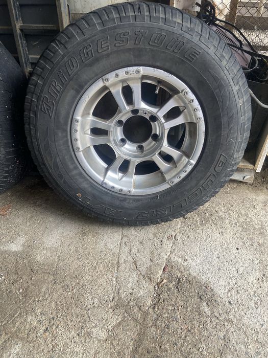 Продам колеса 265х70 R16 в сборе с дисками