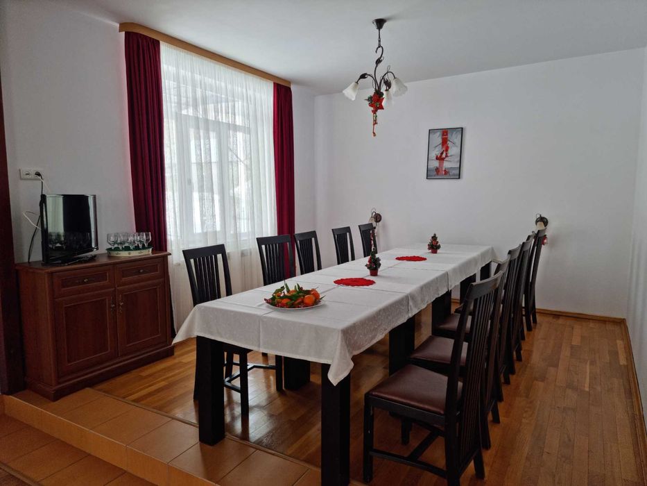 Cazare Revelion 2026 3 NOPTI 12 pers Pension Roua Blue PIATRA NEAMT