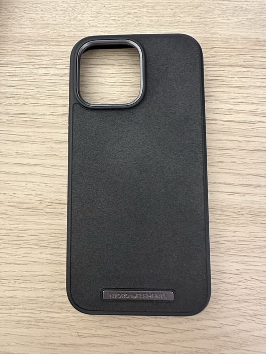 Husa Njord byELEMENTS pentru Iphone 14 Pro Max