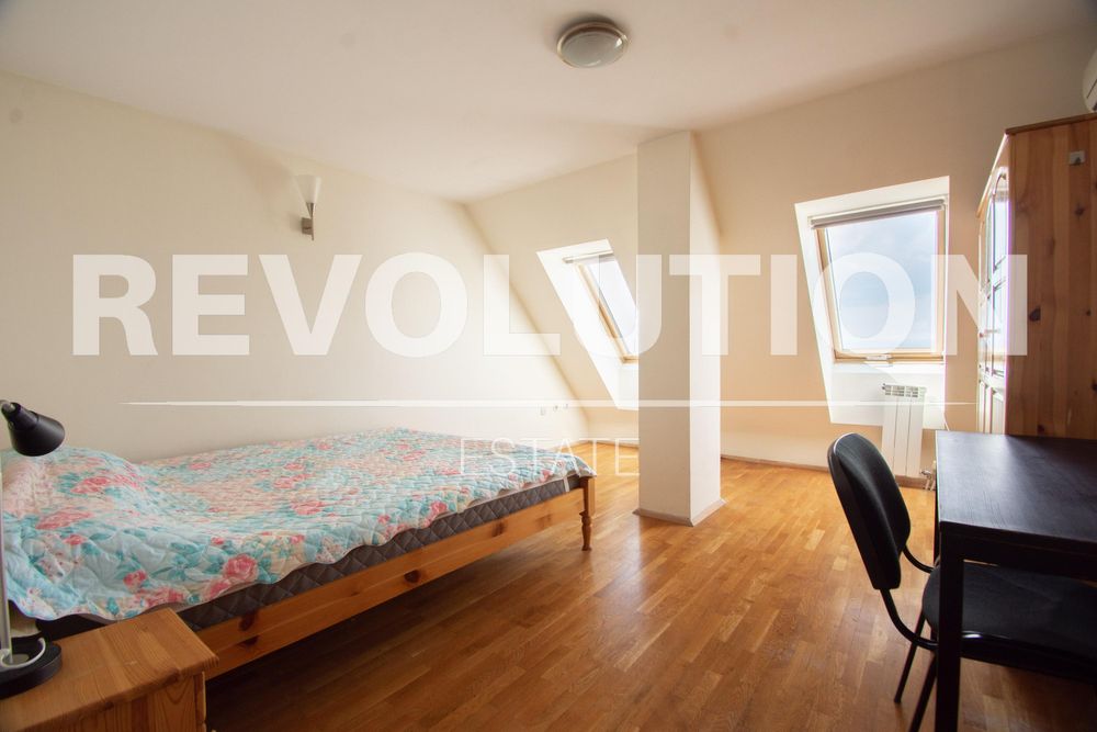 Дава се под наем Мезонет в София, Център - 146 кв.м за 1250 € - Снимка #6