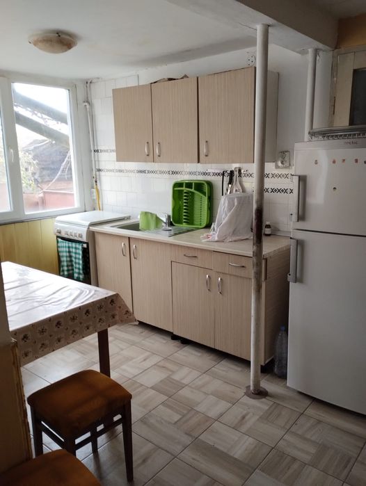 Casa in Agnita str. Closca, 5 camere, singur in curte, teren 800mp