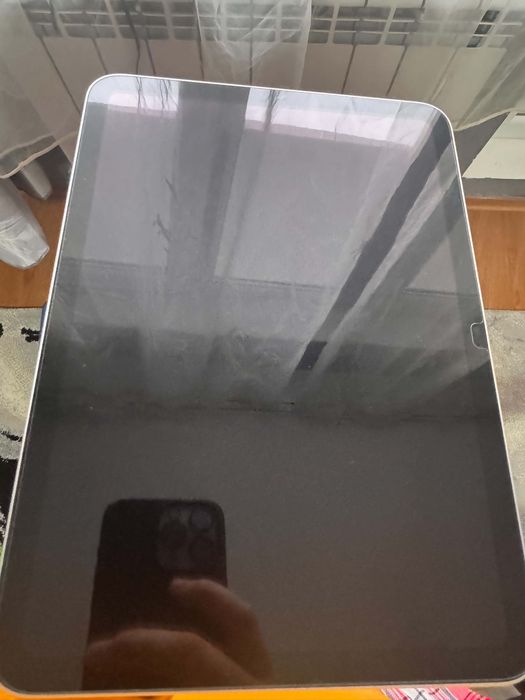 Ipad a16 gen 11 128gb 41 cicluri încarcate