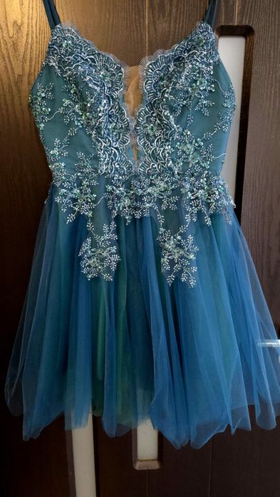 Дамски официални рокли