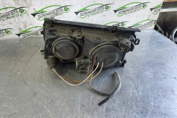 Far dreapta 4411156RXND7E / 441-1156RXND7E Volkswagen VW Passat 2000