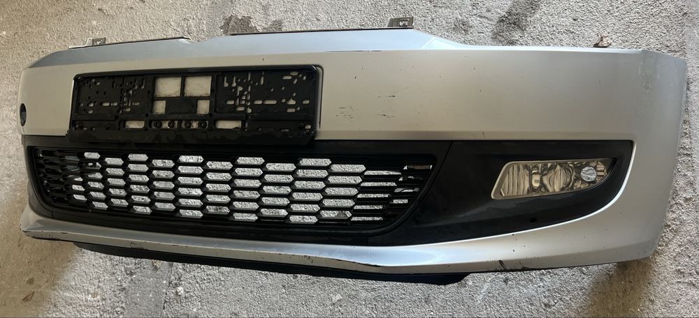 Предна броня VW Polo 6R 2010/2013г сива LA7W