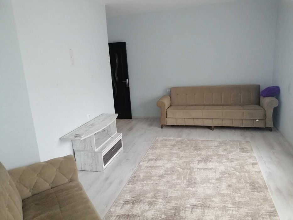 Продава се Двустаен апартамент в Търговище, Вароша - 70 кв.м за 1130 €/кв.м - Снимка #1