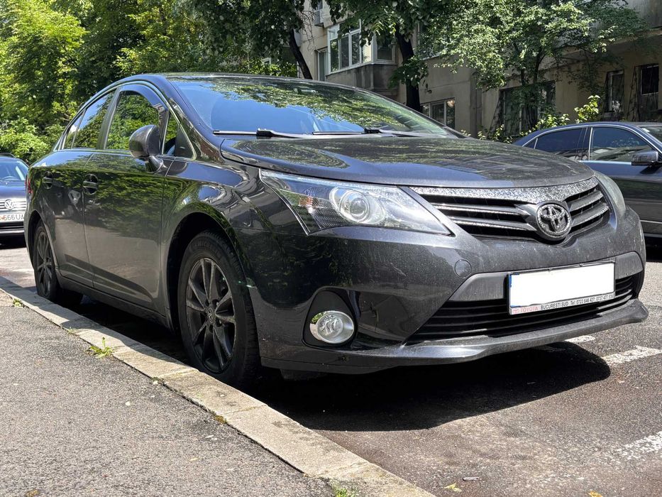 Toyota Avensis 2013 2.0 diesel