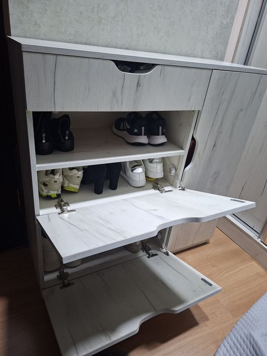 Продаётся Обувной Комод