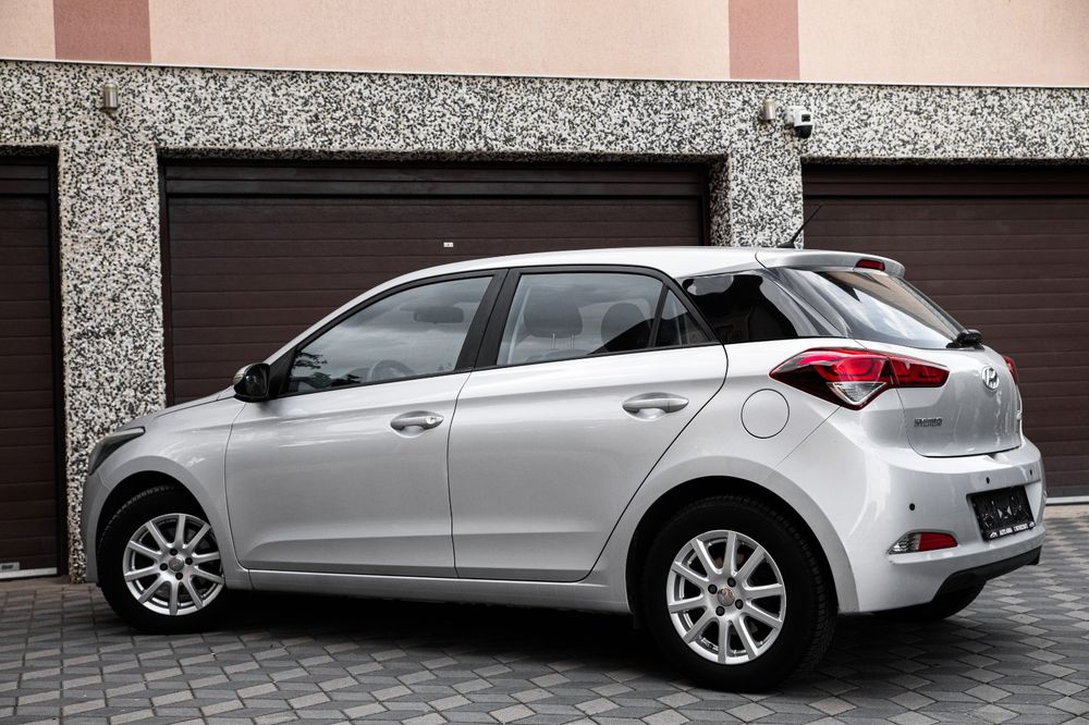 HYUNDAI i20 2015 — imagine 4