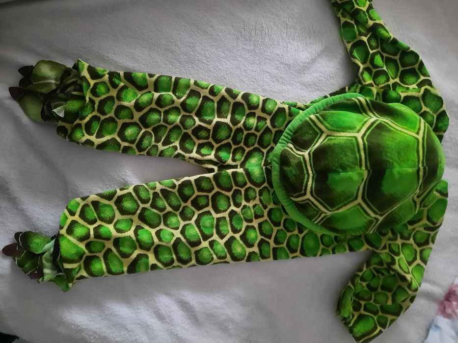 Costum de broasca țestoasă