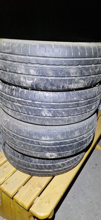Шины 185/65/15/.