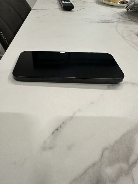 Vand iphone 16Pro Max 256 gb