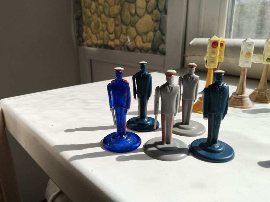 Редкое учебное пособие  " ПДД "