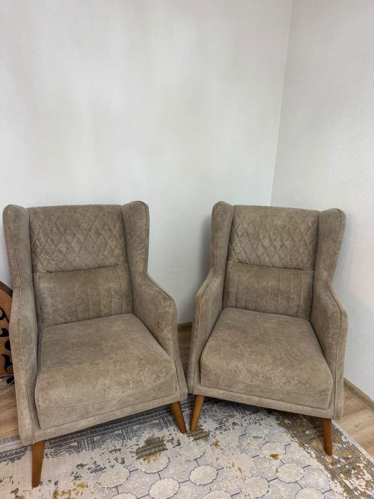 Продам диван и 2 кресла