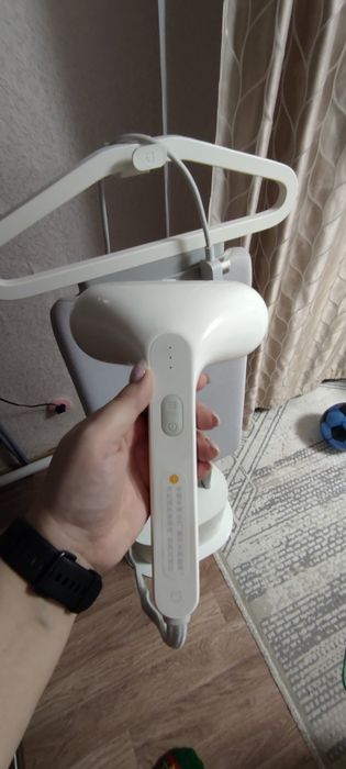 Продаю отпариватель Xiaomi