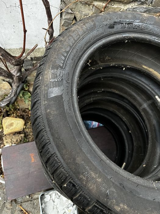 Michelin alpin 205 55 16