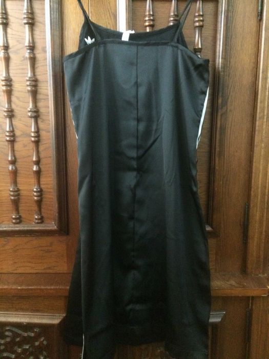 Rochie dama Adidas Originals marime M Uk 12 noua