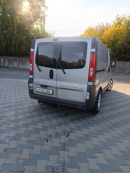 OPEL Vivaro 2013 — imagine 4