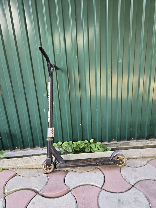 Продам самокаты детские