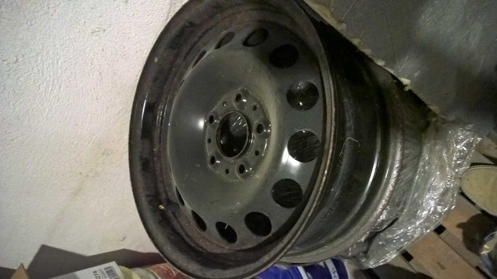 Set Roti jante auto cauciucuri 225 60 R17 hyundai originale