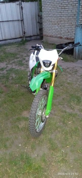 Мотоцикл эндуро кросс