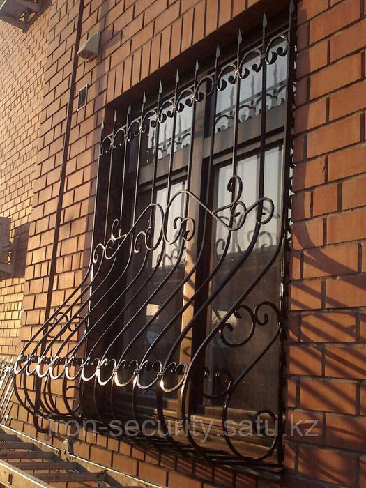 Решётки ног на металлические