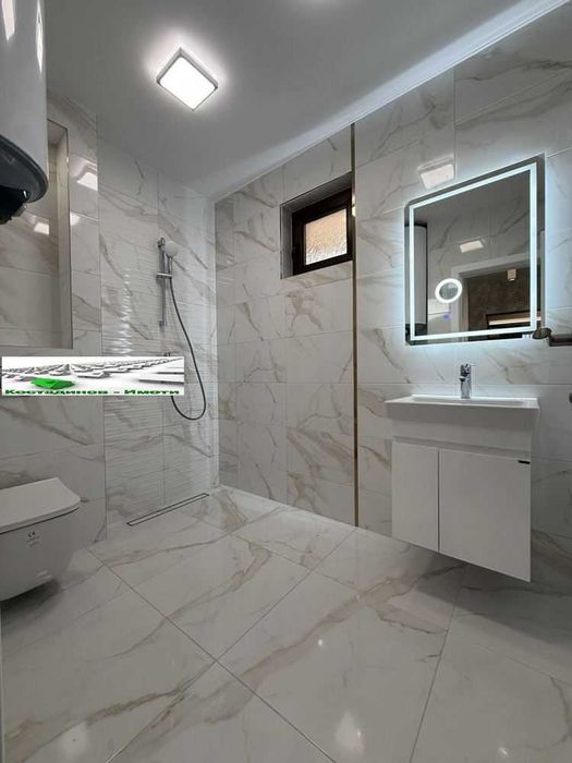 Продава се Тристаен апартамент в Пловдив, Остромила - 118 кв.м за 1907 €/кв.м - Снимка #6