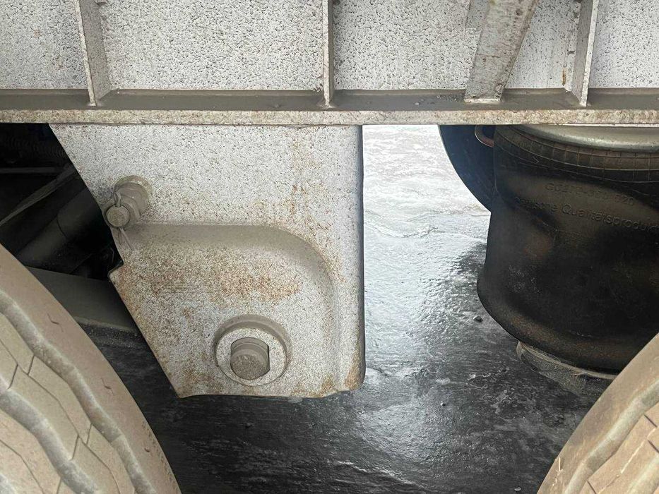 Полуприцеп тентовка 20 тон