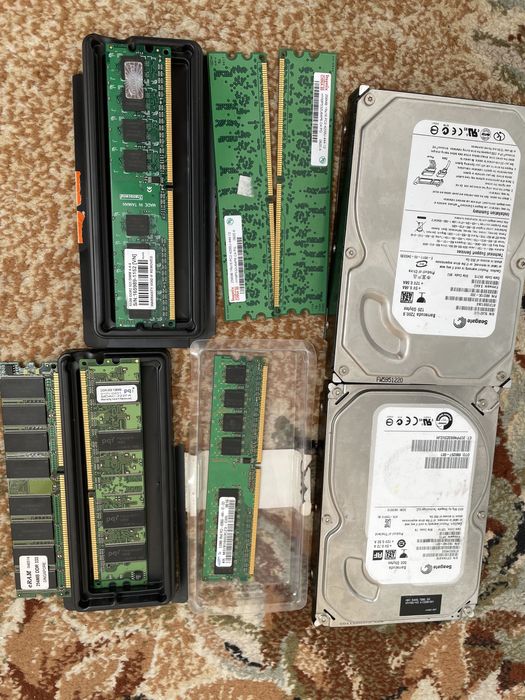 Кабели разные для компа и для сети