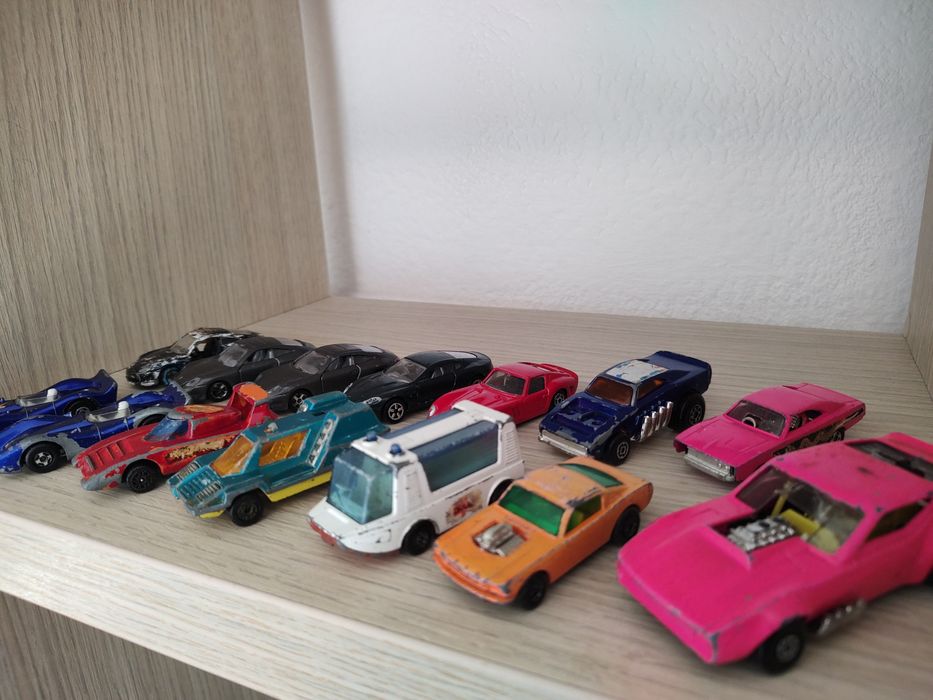 Jucarii machete vechi