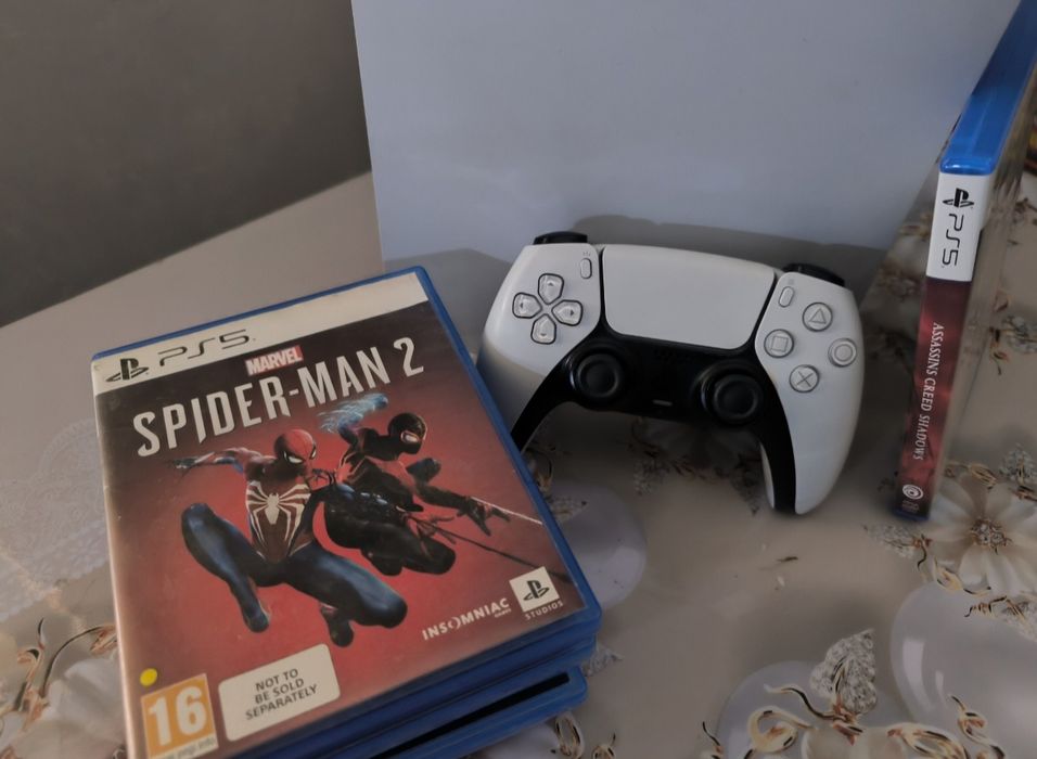 Ps5 slim с дисководом продам срочно