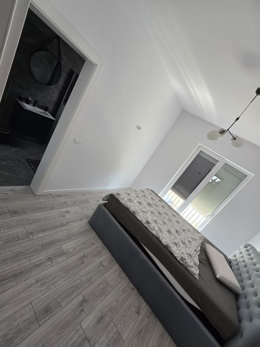 PROPRIETAR vand duplex premium,4camere, complet utilat si mobilat,Sanandrei/105mp utili/366mp/2025