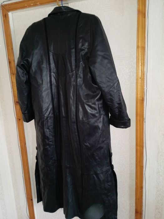 Продам плащ  кожа женский