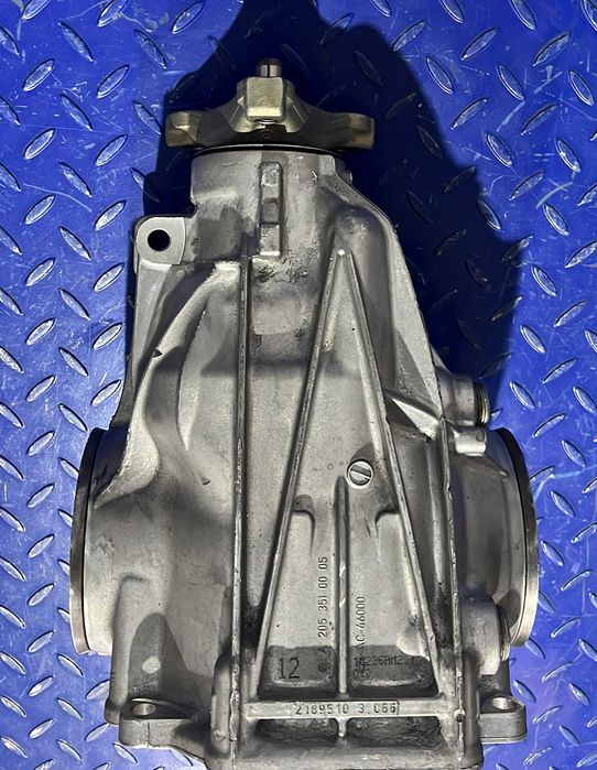 Diferential spate Mercedes Benz W205 A2053510005