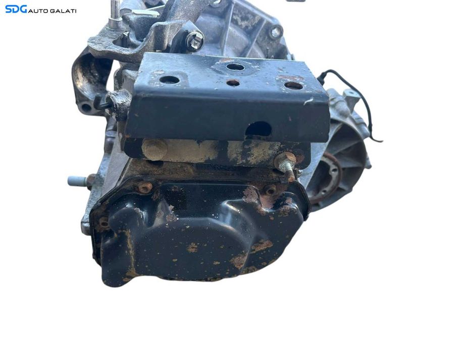 Cutie Viteze Manuala 5 Trepte Cod FYK GSD Volkswagen Golf 4 1.6 FSI 1998 - 2005 Cod 02T300053X [X3995]
