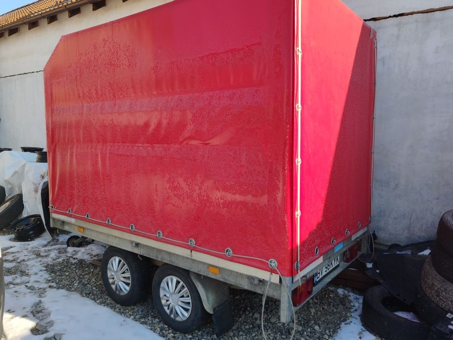 Remorca hapert de 3m lungime cu prelata