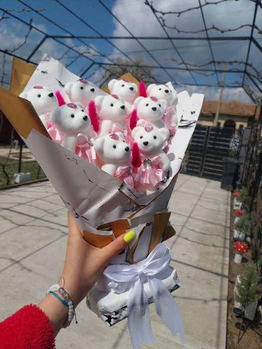 buchet cu ursuleti