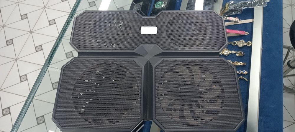 Notbuklar uchun kuller sovutish aparati