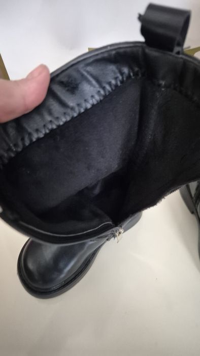 Детские модные сапоги