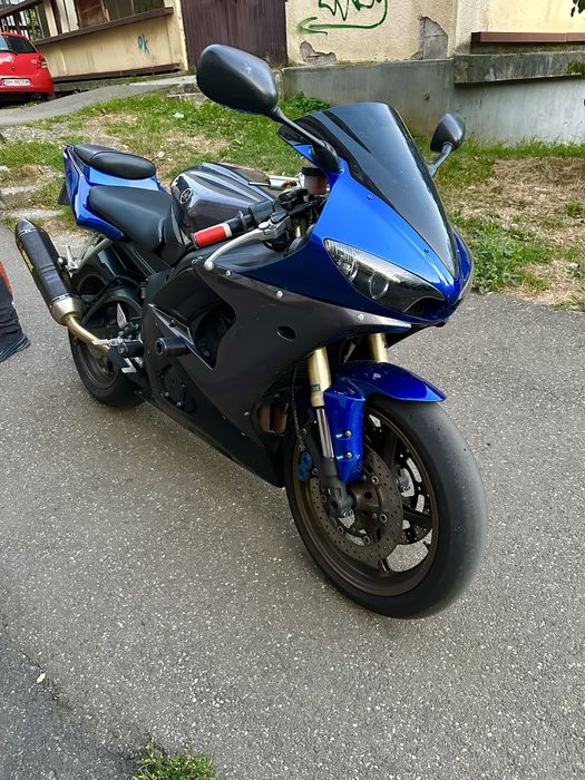 Vand   Yamaha  r6  an fb 2004!