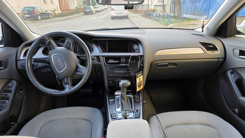 Audi A4 B8 Facelift 2.0 TDI 143CP Combi