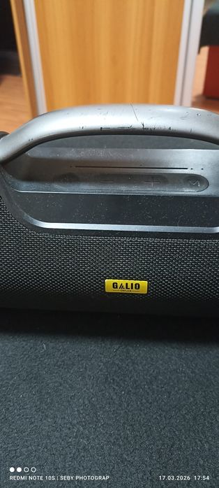 Vând boxa Bluetooth