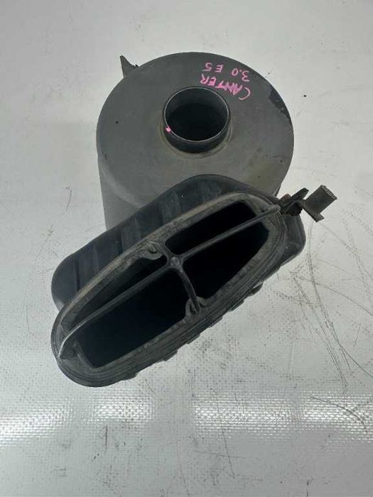 Carcasa filtru aer Mitsubishi Canter FUSO 3.0 euro 5 cod   ML126031