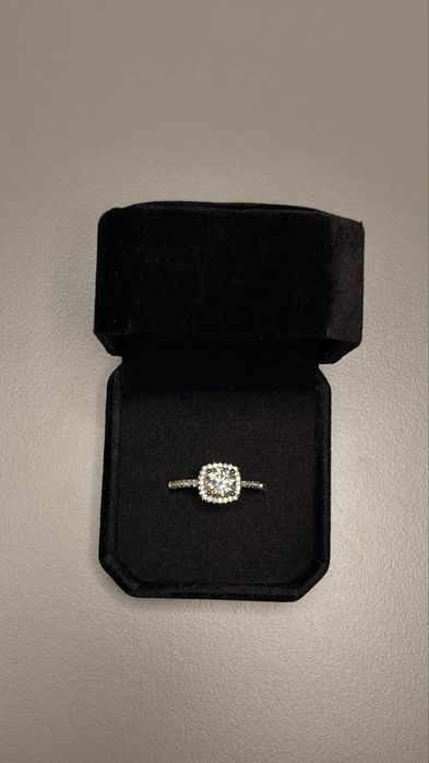 Пръстен с moissanite VVS1, 1.0 карата