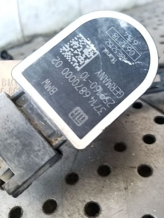 Senzor nivel far dreapta bmw seria 7 g11 37146870000