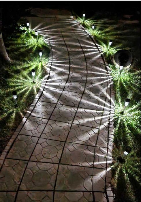 Светильник на солнечной батарее